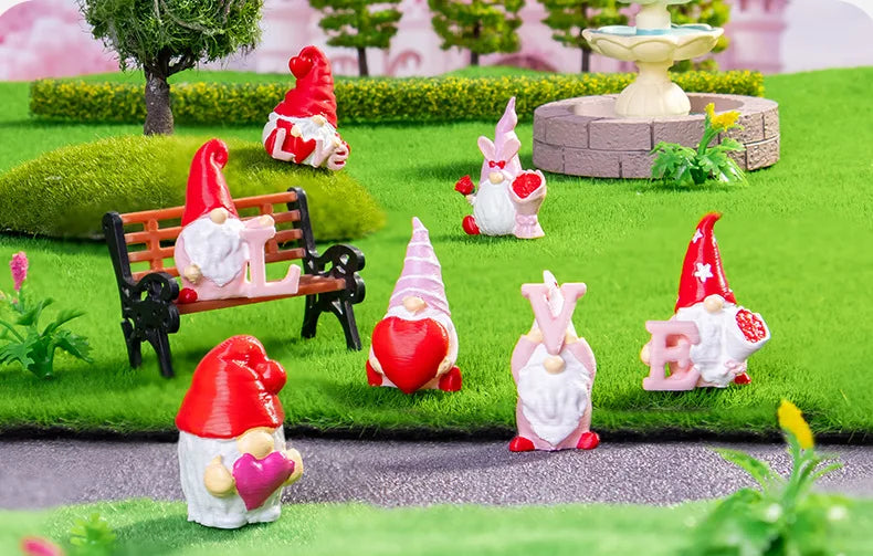10/20/50pcs Mini Heart Love Dwarf Doll Figurine Miniature Gnome Garden Fairy Landscape Crafts Desktop Valentine's Day Ornament