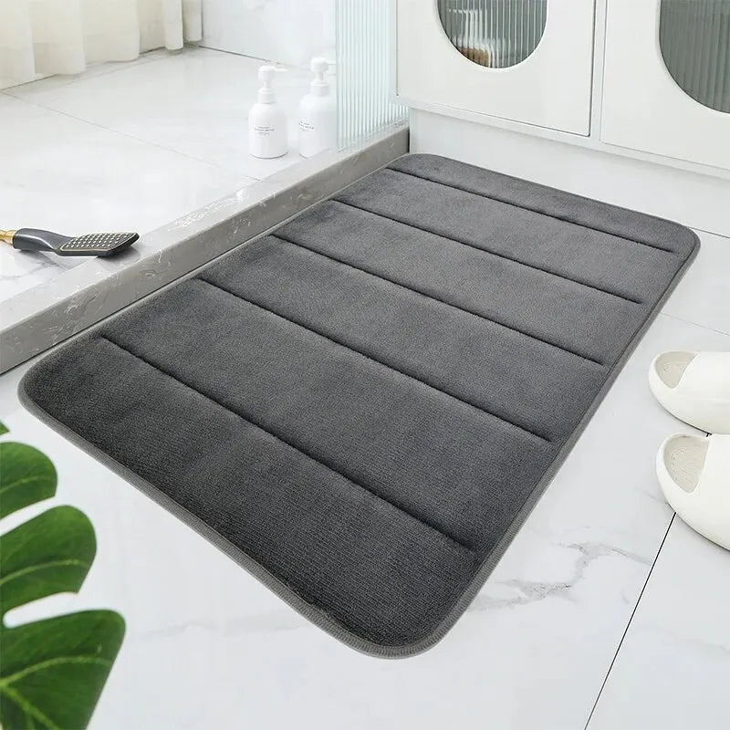 Coral Velvet Bathroom Mat Anti-Skid Quick Dry Machine Washable Soft Comfortable Toilet Floor Mat Easy to Use