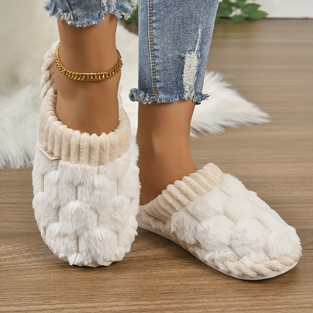 Women'S Stylish Fuzzy Slippers