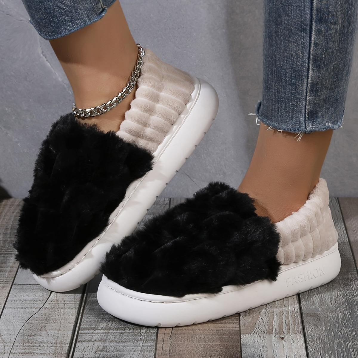 Women'S Stylish Fuzzy Slippers
