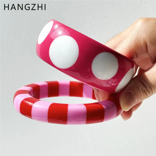 HangZhi Sweet Pink White Polka Dot Striped Geometric Round Resin Cuff Bracelet Y2K Bangle for Women Girls Minimalist Jewelry
