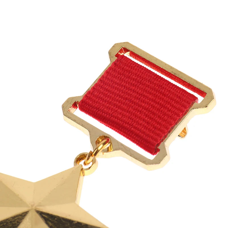 Russia USSR Badge Lapel Pins Metal Badge Medal Souvenir Collection CCCP