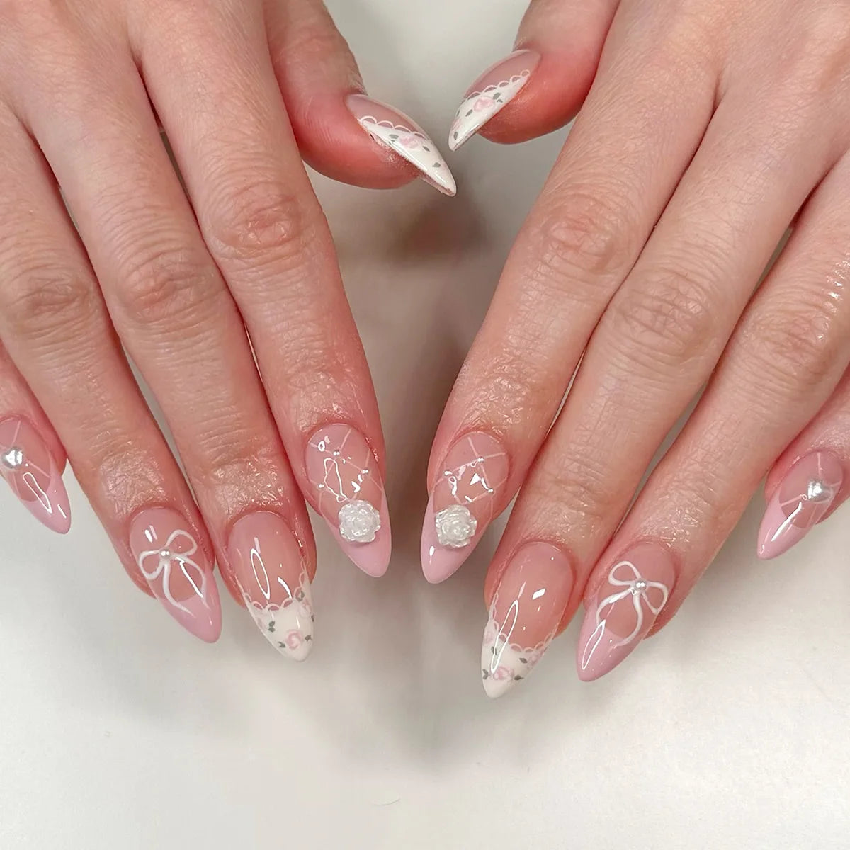 24PCS Medium Almond Press On Nails Wine Red Cute Cartoon Rabbit Bowknot Plaid Pearl False Nails Kawaii Nails Full Cover Wearable