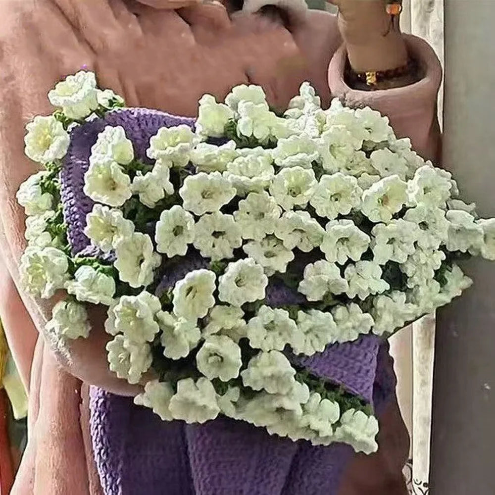 Creative Crochet Rose Bouquet Blanket Fashion Finished Rose Nap Blanket Soft Flower Hugging Blanket Valentine's Day Blanket
