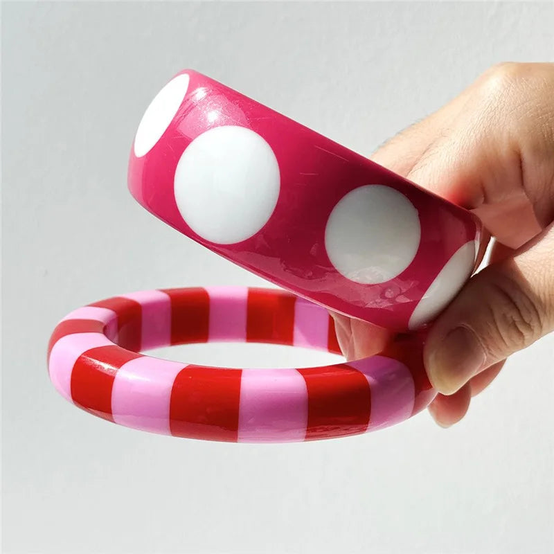 HangZhi Sweet Pink White Polka Dot Striped Geometric Round Resin Cuff Bracelet Y2K Bangle for Women Girls Minimalist Jewelry