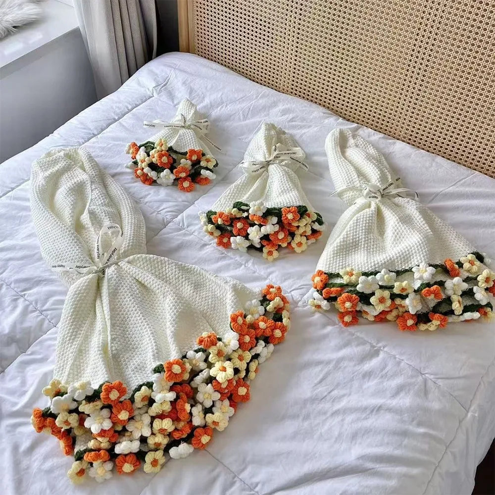 Creative Crochet Rose Bouquet Blanket Fashion Finished Rose Nap Blanket Soft Flower Hugging Blanket Valentine's Day Blanket