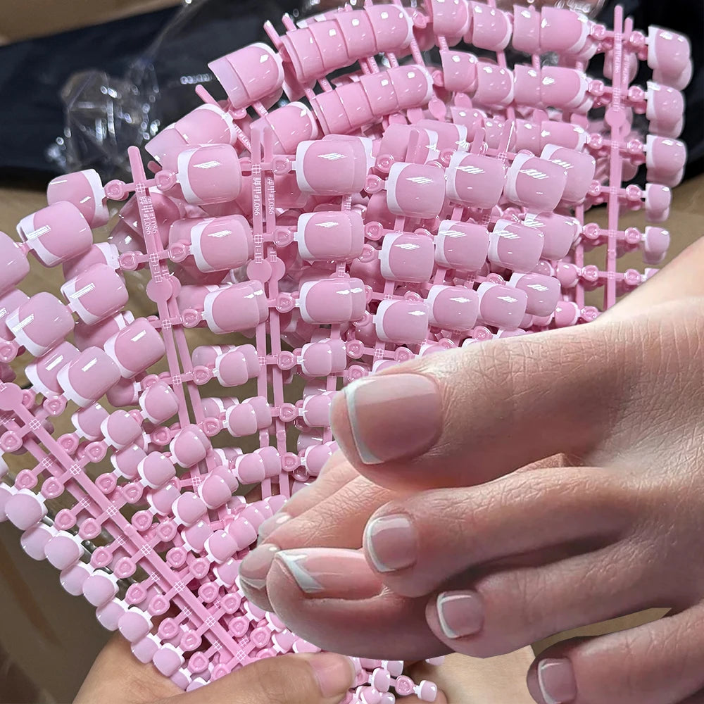 120pcs Short Square False Toe Nail Tips Pink French Soft Gel Press On Toenails White Edge Fake Toe nails Full Cover Toe Nail Tip