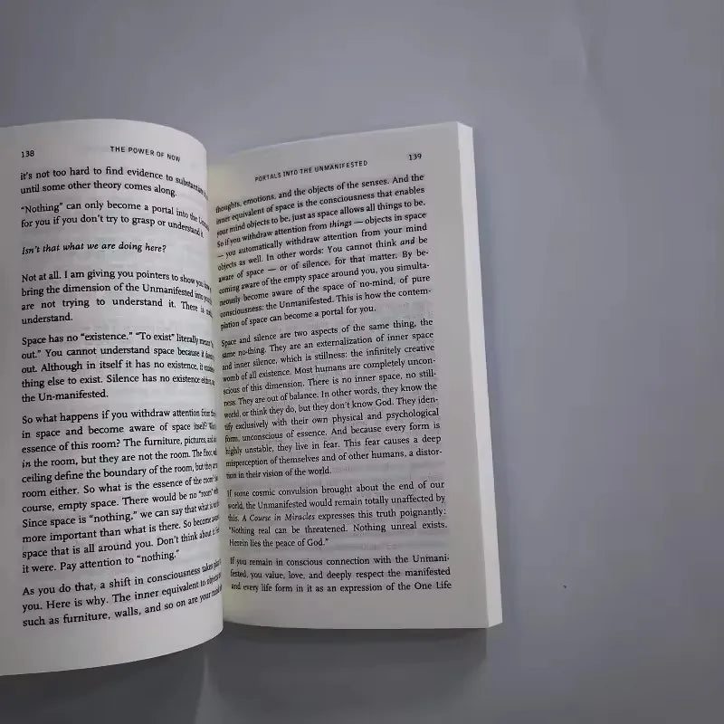 The Power Of Now By Eckhart Tolle A Guide To Spiritual Enlightenment English book book libreria libros philosophy english books