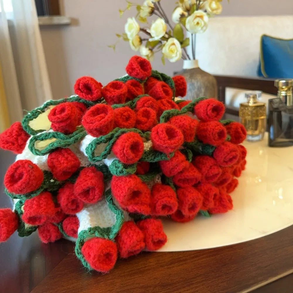 Creative Crochet Rose Bouquet Blanket Fashion Finished Rose Nap Blanket Soft Flower Hugging Blanket Valentine's Day Blanket