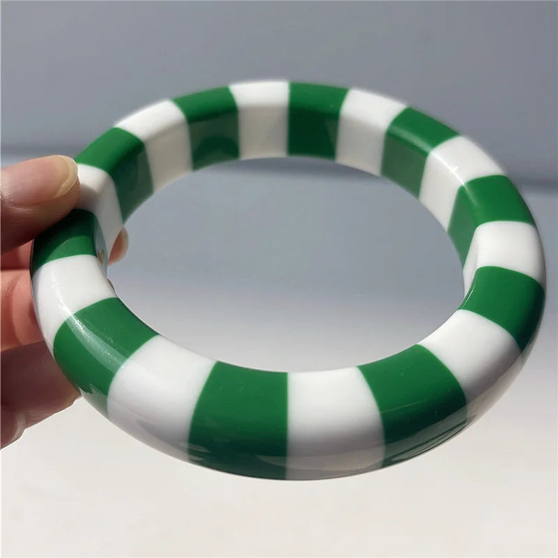HangZhi Sweet Pink White Polka Dot Striped Geometric Round Resin Cuff Bracelet Y2K Bangle for Women Girls Minimalist Jewelry