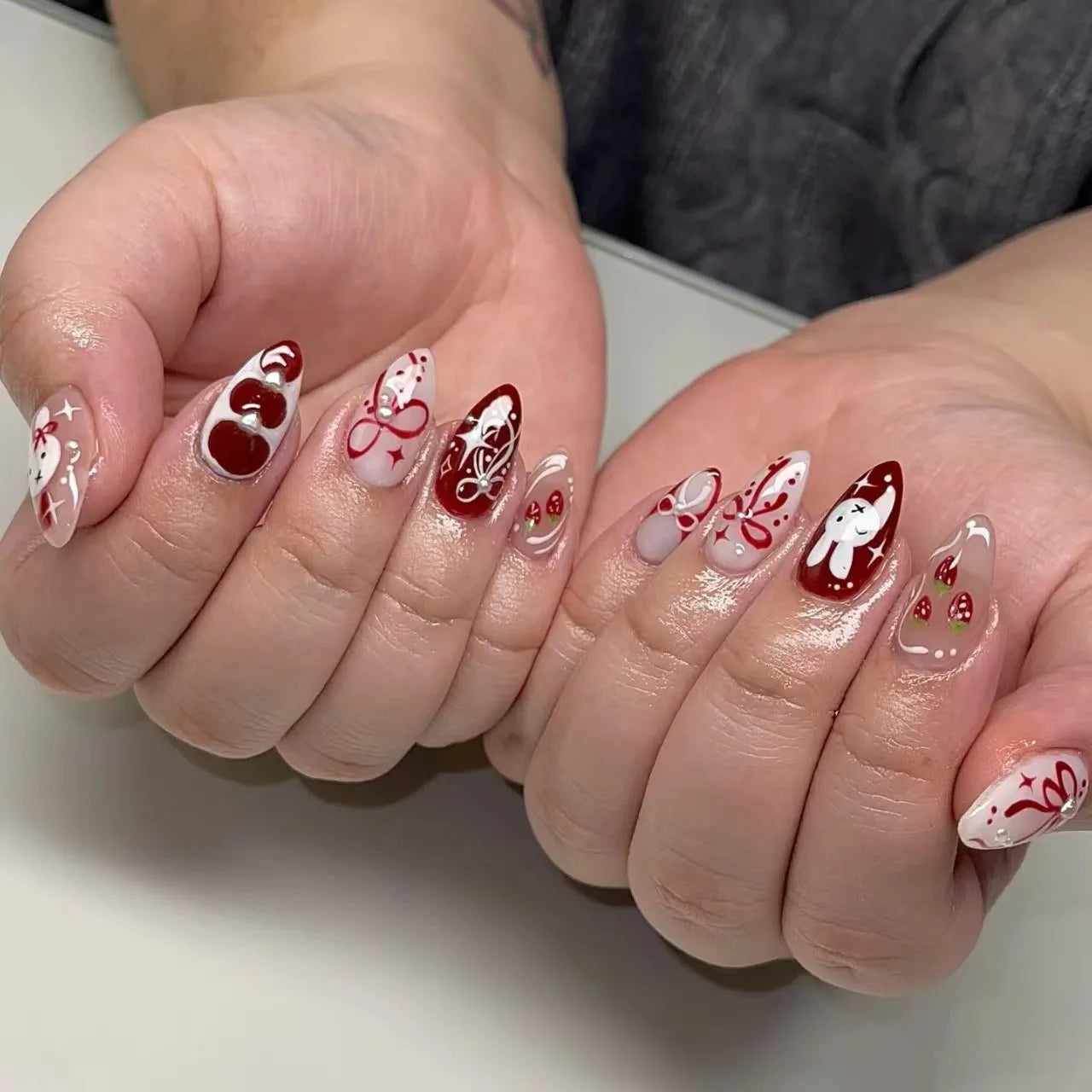 24PCS Medium Almond Press On Nails Wine Red Cute Cartoon Rabbit Bowknot Plaid Pearl False Nails Kawaii Nails Full Cover Wearable