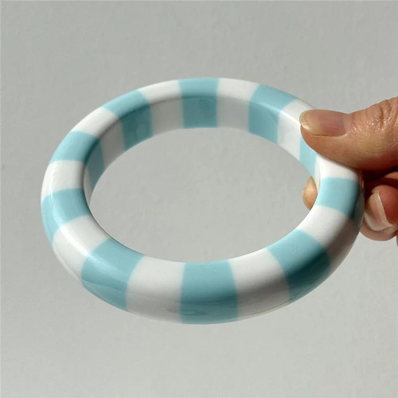 HangZhi Sweet Pink White Polka Dot Striped Geometric Round Resin Cuff Bracelet Y2K Bangle for Women Girls Minimalist Jewelry