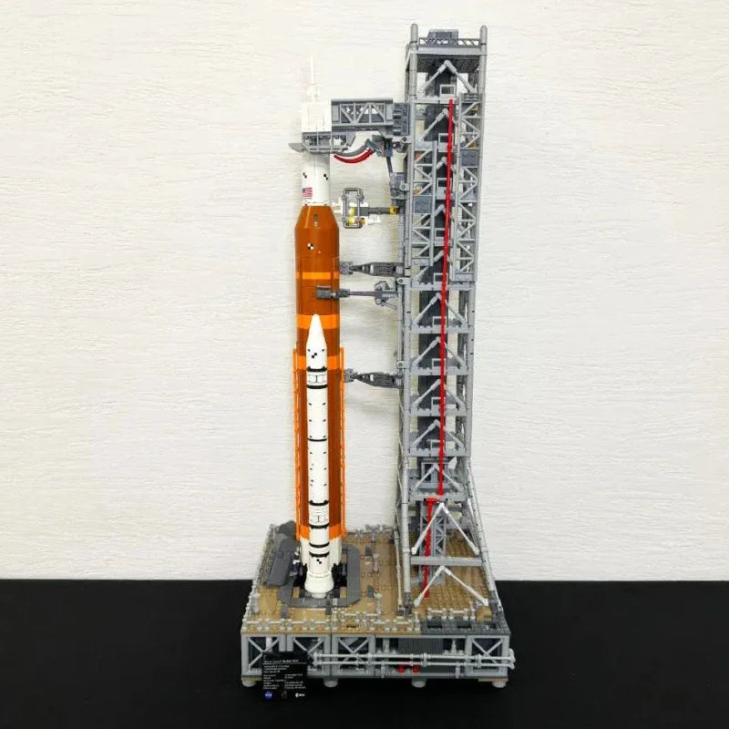 NEW 3601pcs Artemis Space Launch System Building Blocks MOC 10341 Rocket Spacecraft Model Ornaments for Birthday Christmas Gifts