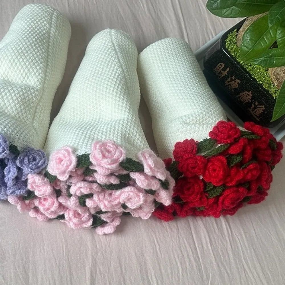 Creative Crochet Rose Bouquet Blanket Fashion Finished Rose Nap Blanket Soft Flower Hugging Blanket Valentine's Day Blanket