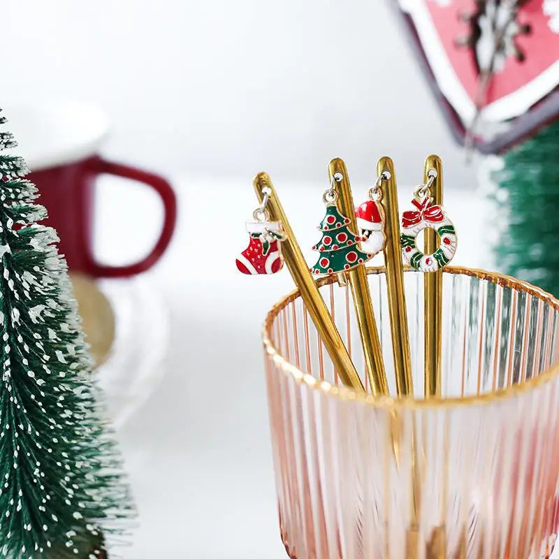 6PCS Christmas Spoons Coffee Cutlery Set Stainless Steel Cutlery Set Dessert Spoon Forks Christmas Gifts Elk Christmas Decoratio