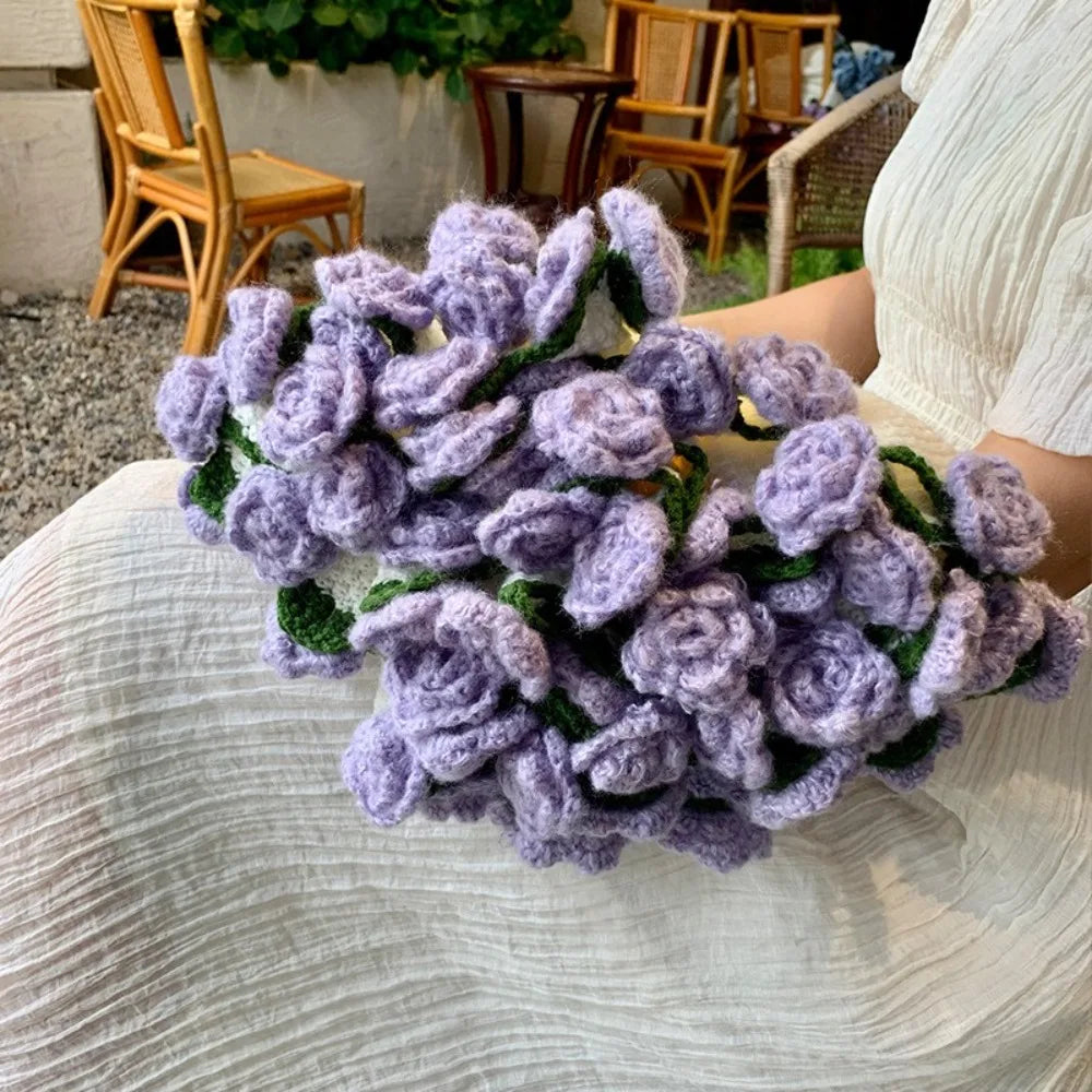 Creative Crochet Rose Bouquet Blanket Fashion Finished Rose Nap Blanket Soft Flower Hugging Blanket Valentine's Day Blanket