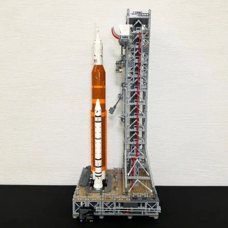 NEW 3601pcs Artemis Space Launch System Building Blocks MOC 10341 Rocket Spacecraft Model Ornaments for Birthday Christmas Gifts