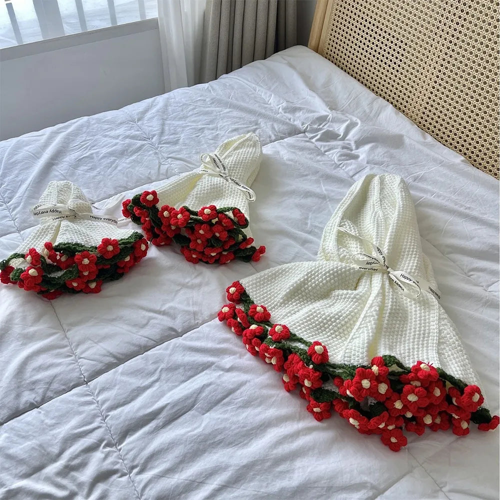 Creative Crochet Rose Bouquet Blanket Fashion Finished Rose Nap Blanket Soft Flower Hugging Blanket Valentine's Day Blanket