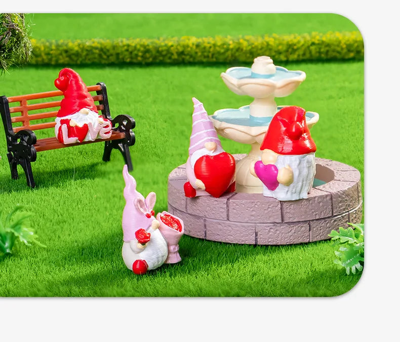 10/20/50pcs Mini Heart Love Dwarf Doll Figurine Miniature Gnome Garden Fairy Landscape Crafts Desktop Valentine's Day Ornament