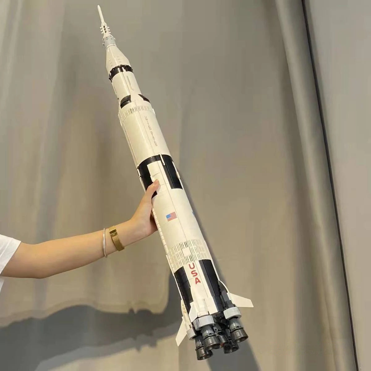 In Stock Apollo Saturn V 100Cm Space Rocket Building Blocks Bricks Moc 21309 Display Kids Adults Toys Christmas Birthday Gifts