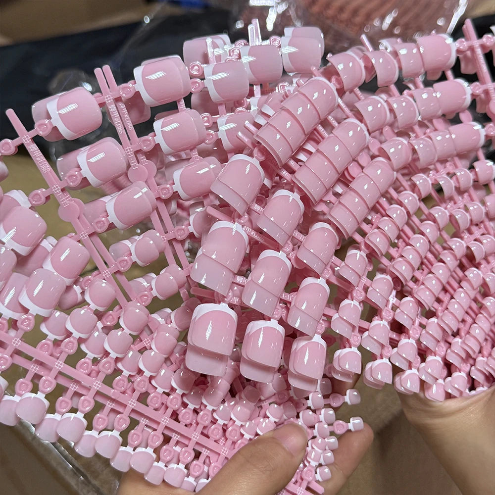 120pcs Short Square False Toe Nail Tips Pink French Soft Gel Press On Toenails White Edge Fake Toe nails Full Cover Toe Nail Tip