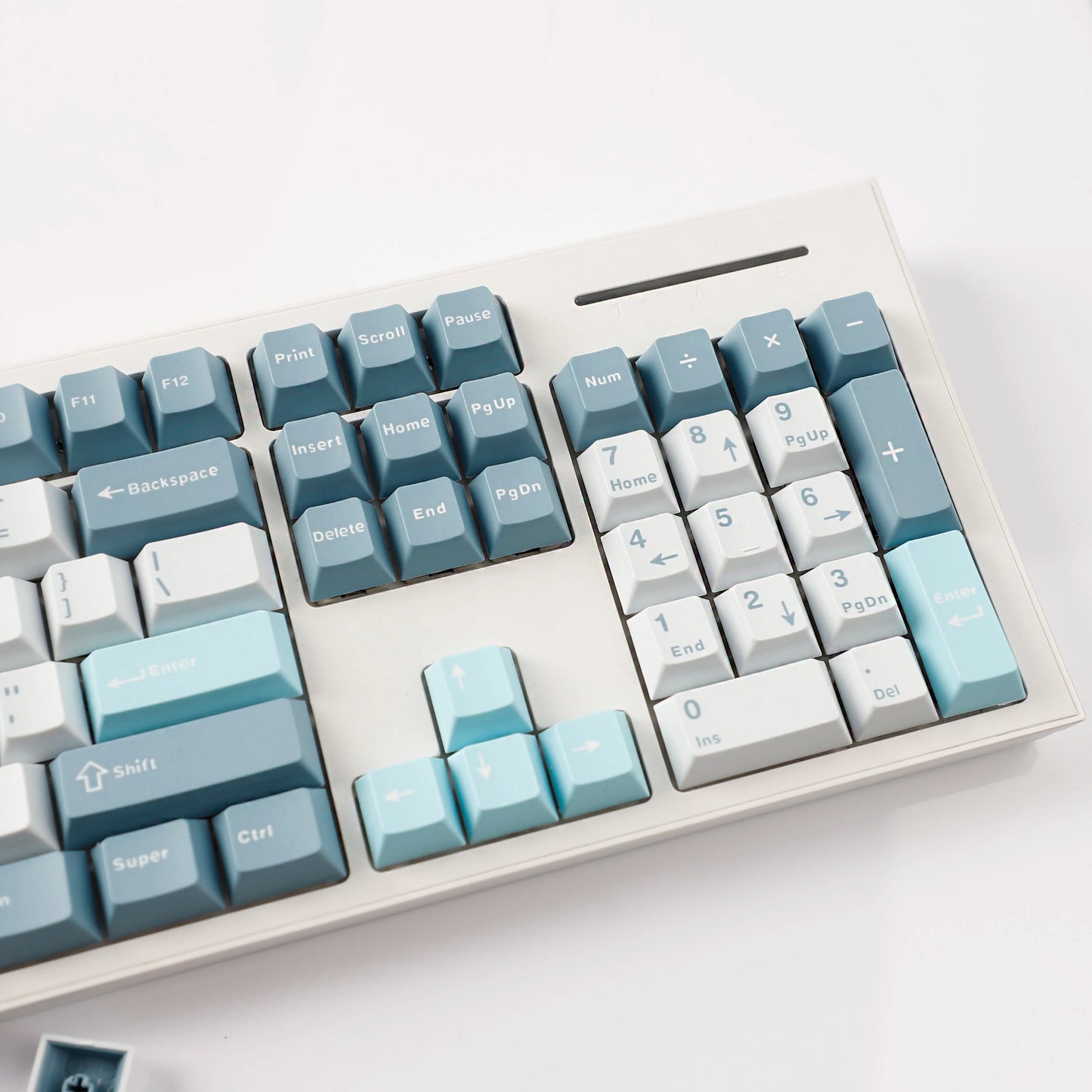 YMDK 126 Keys Cloud Lake White Blue Color Matching Double Shot Cherry Profile PBT Keycaps for Mx Mechanical Keyboard