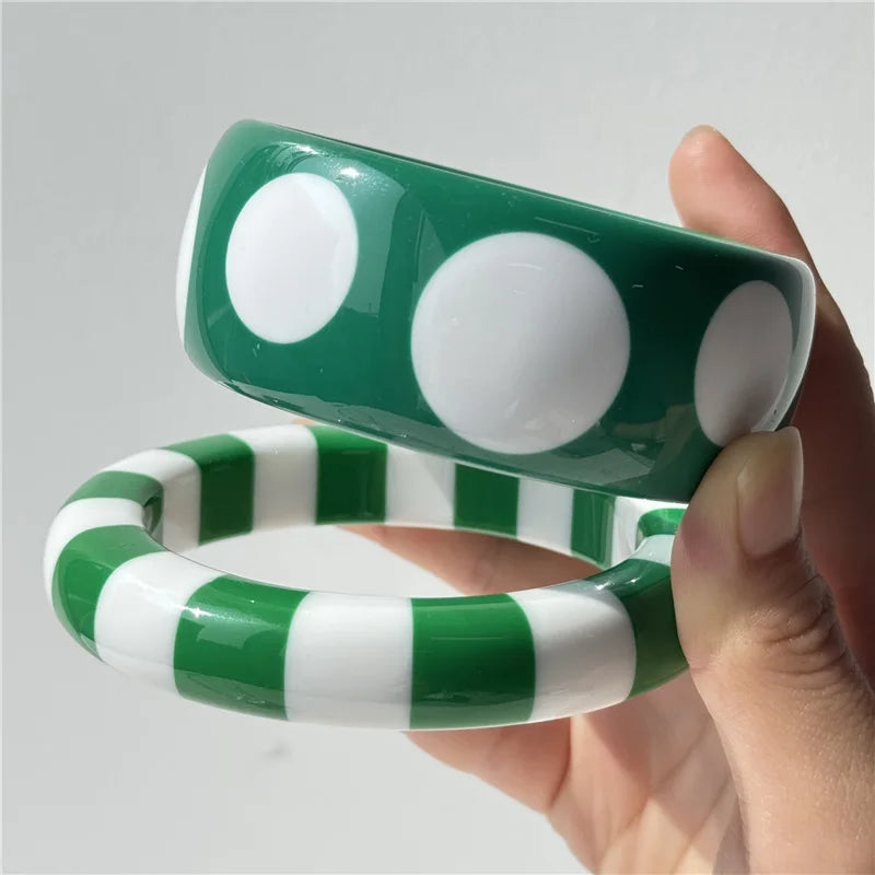 HangZhi Sweet Pink White Polka Dot Striped Geometric Round Resin Cuff Bracelet Y2K Bangle for Women Girls Minimalist Jewelry