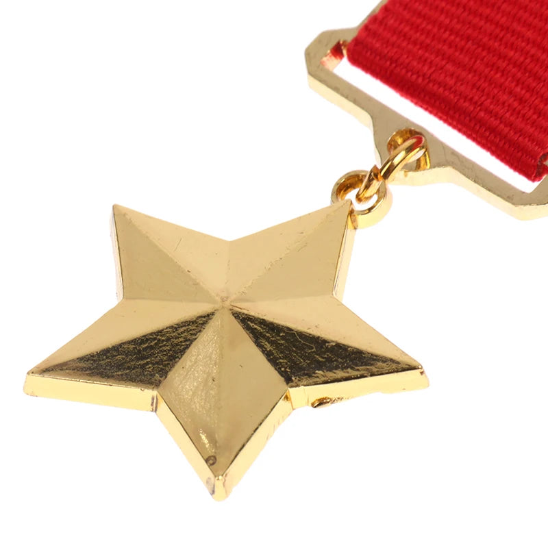Russia USSR Badge Lapel Pins Metal Badge Medal Souvenir Collection CCCP