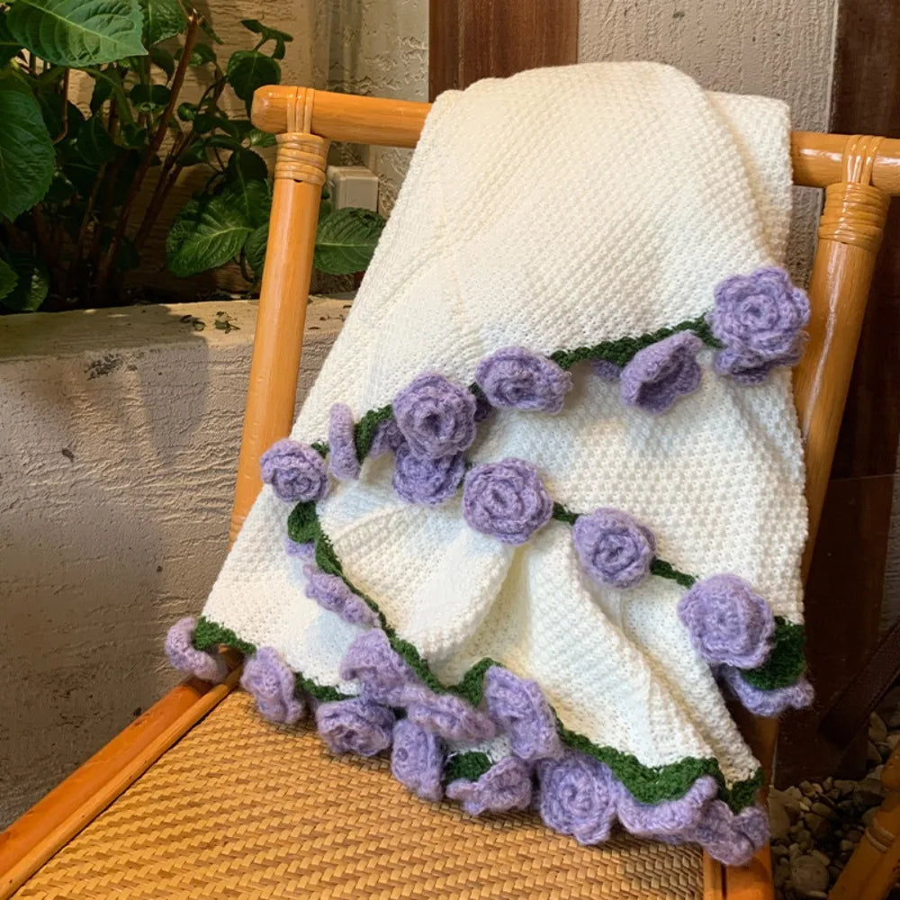 Creative Crochet Rose Bouquet Blanket Fashion Finished Rose Nap Blanket Soft Flower Hugging Blanket Valentine's Day Blanket
