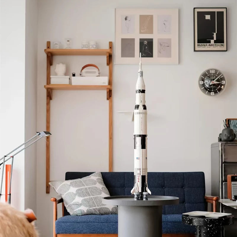 1969 pieces Apollo Saturn 5 Model Building Blocks Space Rocket Series Set Assembled Toys Children's Educational Birthday Gifts